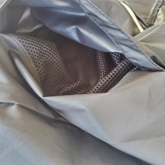 Columbia Women's Black Hooded Windbreaker Jacket size small lightweight athletic - Picture 10 of 10